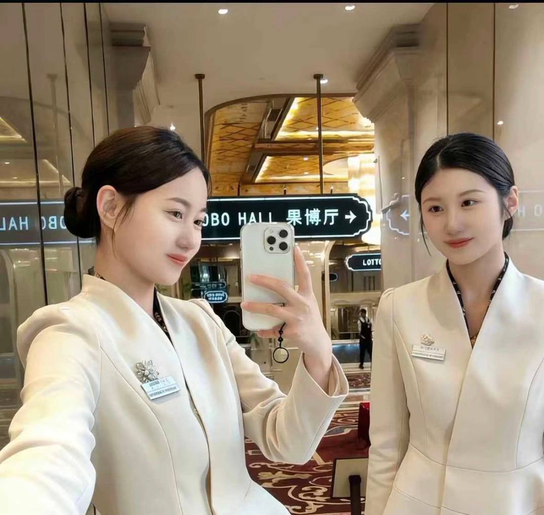 果博福布斯大酒店健身与泳池